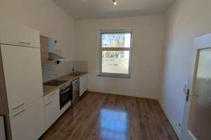 Helle 2,5-Zimmer Wohnung im 2. OG in Gladbach – Barbarossastr 1, 41061 Gladbach, Mönchengladbach – Vorschaubild 9