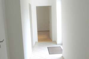 Ruhig gelegenes 1-Zimmer-Appartement mit sonniger Terrasse in Aubing – Seldeneckstr. 33, 81243 Aubing-Süd, München – Vorschaubild 4