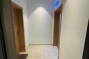 Modernes Loft: 3-Zimmer-Wohnung mit Dachterrasse nahe Mönckeberg- und Spitalerstraße in Hamburg – Lilienstr. 8, 20095 Hamburg-Altstadt, Hamburg – Vorschaubild 3