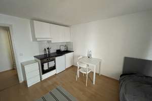1-Zimmer Wohnung mit Balkon in München-Milbertshofen – Korbinianplatz 6, 80807 Milbertshofen, München – Vorschaubild 4