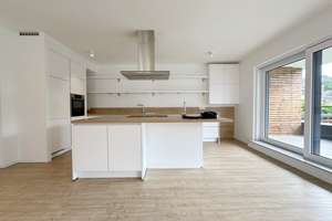 ENGBERS ESTATE !  Exklusive 4- Zimmer- Wohnung mit XXL- Loggia in Junkersdorf/ Weiden – Die vollständige Adresse der Immobilie erhältst du vom Anbieter., 50858 Weiden, Köln – Vorschaubild 4