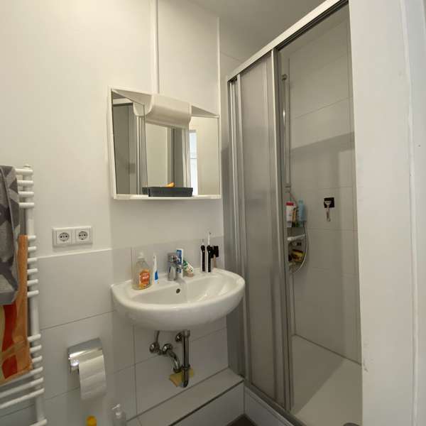 *** moderne 2-Zimmer-Wohnung - lichtdurchflutet - in zentraler Innenstadtnähe ***