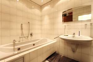 Property thumbnail 7