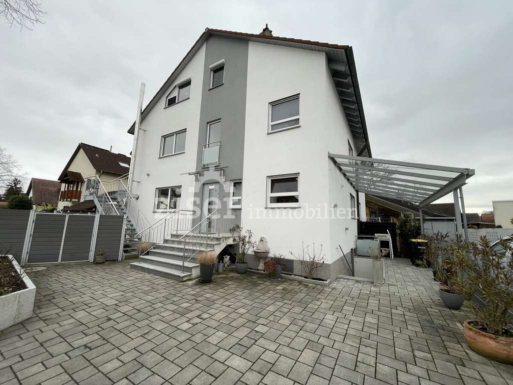 Immobilie in March - Doppelhaushälfte in March-Holzhausen! - Bild 1