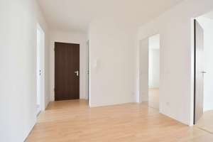 ProEigentum: 3-Zi-Whg Bogenhausen, vollst. renoviert, Wannenbad, Gäste-WC, Balkon, TG-Stellplatz – Taimerhofstraße 16, 81927 Oberföhring, München – Vorschaubild 2