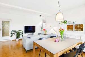 Perfekte Harmonie: Altbau trifft Moderne – stilvolle 3-Zimmer-Wohnung in Toplage des Lehenviertels – Die vollständige Adresse der Immobilie erhältst du vom Anbieter., 70180 Lehen, Stuttgart – Vorschaubild 4