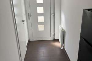 Modernes 6-Zimmer-Reihenhaus mit Garten und Stellplatz in Frankfurt-Sossenheim – 65936 Sossenheim, Frankfurt am Main – Vorschaubild 2