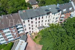 Attraktives Wohn- und Geschäftshaus mit 6 Wohnungen, Gewerbeeinheit und großem Entwicklungspotenzial – Die vollständige Adresse der Immobilie erhältst du vom Anbieter., 21073 Eißendorf, Hamburg – Vorschaubild 4