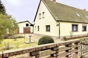 gepflegte Doppelhaushälfte mit zwei Garagen - in Malterhausen - sucht neue Eigentümer – Malterhausen 9, 14913 Niedergörsdorf – Vorschaubild 2