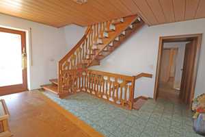 Mehrfamilienhaus mit Einliegerwohnung - Nebengebäude und Werkstatt für gew. Nutzung auf 3.846 qm – Günzburg (Kreis) – Vorschaubild 17