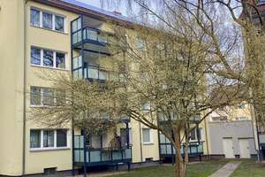 Schöne 3,5-Zimmer-Wohnung mit Tageslichtbad und 2 Balkone