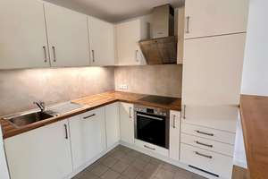 Erstbezug nach Renovierung – Wohnung mit Einbauküche, Terrasse und Tiefgarage – Die vollständige Adresse der Immobilie erhältst du vom Anbieter., 70569 Dachswald, Stuttgart – Vorschaubild 4