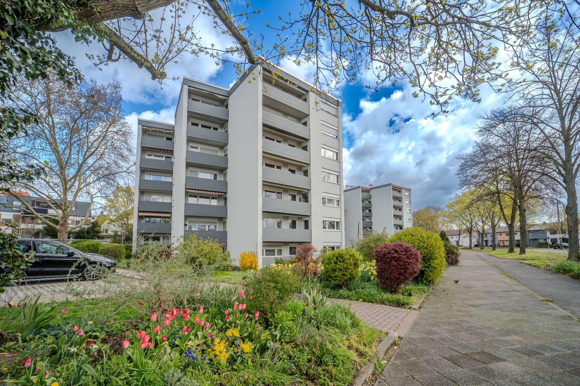 2-Zimmer-Wohnung im Hochparterre mit Entwicklungspotenzial in Mannheim-Feudenheim, Mannheim – Bild 1