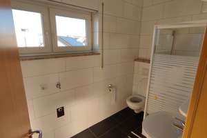 Gepflegtes Reihenmittelhaus mit Dachterrasse und guter Infrastruktur und  – Die vollständige Adresse der Immobilie erhältst du vom Anbieter., 54296 Tarforst, Trier – Vorschaubild 4
