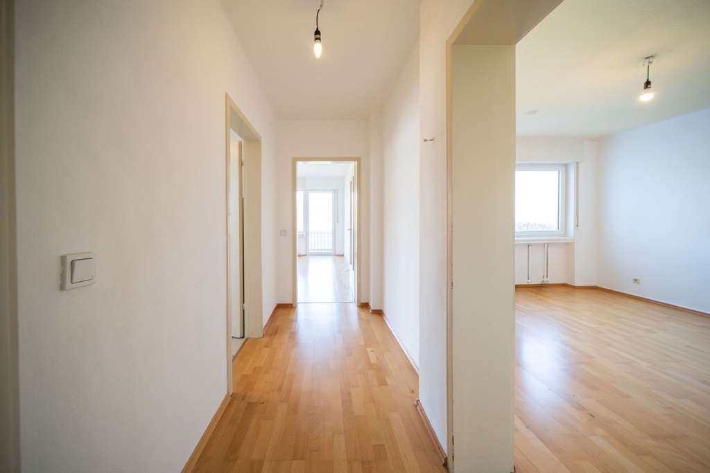 Immobilie in Bad Breisig - Attraktives Mehrfamilienhaus mit Rheinblick und großem Vermietungspotenzial – ideale Kapitalanlage - Bild 1