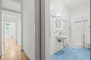 Denkmalgeschützte Villa in Seenähe im Dornröschenschlaf – Konstanz (Kreis) – Vorschaubild 8