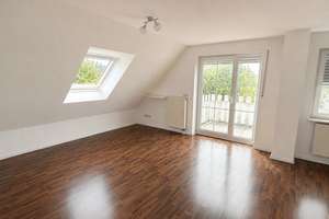 3-/4 Zimmer Wohnung mit Südbalkon und Außenstellplatz in Uni Nähe-Paderborn