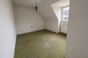 4-Zimmer DG-Wohnung zur Renovierung in Isarnähe provisionsfrei – Oefelestraße 15, 81543 Untergiesing, München – Vorschaubild 3