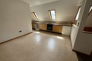 Haus mit Entwicklungspotenzial in Würzburg-Heidingsfeld – 97084 Altstadt, Würzburg – Vorschaubild 13