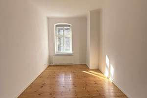 Klassischer Berliner Altbau: 57 m²- 2 Zimmer mit Dielen und hohen Decken im modernisierten Objekt – Die vollständige Adresse der Immobilie erhältst du vom Anbieter., 12169 Steglitz, Berlin – Vorschaubild 3