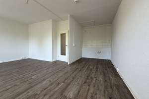 Renovierte 1-Zimmer-Wohnung am Roten Berg! – Julius-Leber-Ring 48, 99087 Roter Berg, Erfurt – Vorschaubild 4