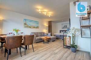 Modernes Urlaubsparadies mit Meerblick und attraktiver Rendite