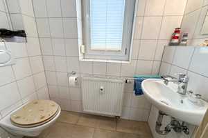 Maisonette im Baustil einer Doppelhaushälfte – Breisgau-Hochschwarzwald (Kreis) – Vorschaubild 12