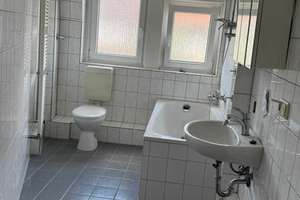 Großzügige 4-Zimmer Wohnung - mit 2 Durchgangszimmer – Hannoversche Str. 28, 30926 Seelze – Vorschaubild 3