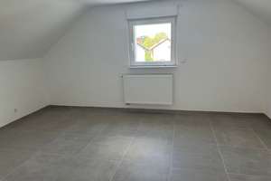 Renovierte DG-Wohnung zu vermieten – Die vollständige Adresse der Immobilie erhältst du vom Anbieter., 76185 Nordweststadt, Karlsruhe – Vorschaubild 7