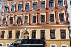 Herrliche Dachgeschoßwohnung * Einbauküche * neue Dachfenster