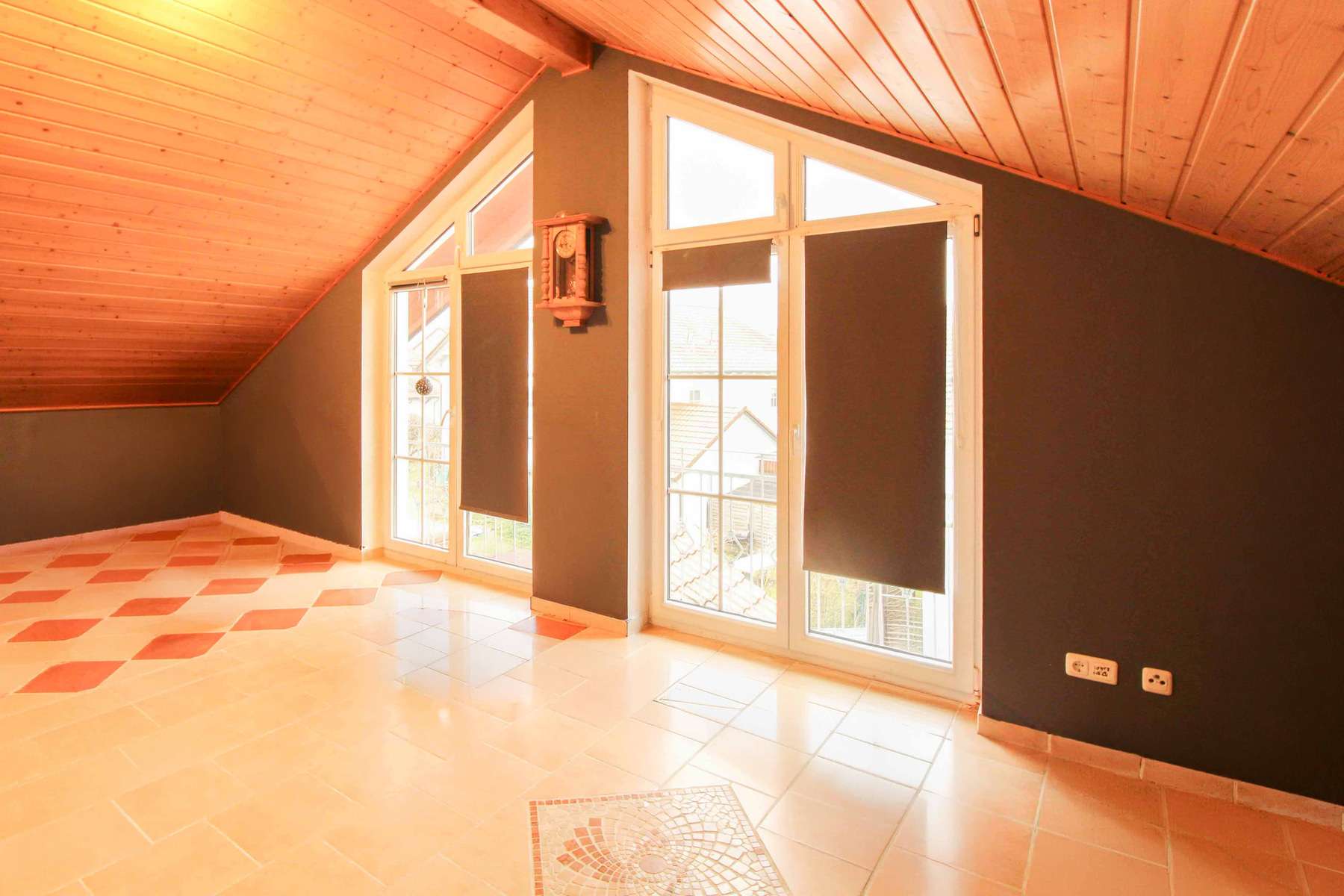 Immobilie in Sankt Wolfgang - Modernes Einfamilienhaus in ruhiger Nebenstraße von Sankt Wolfgang – 5 Zimmer, PV-Anlage, Wärmepumpe - Bild 0