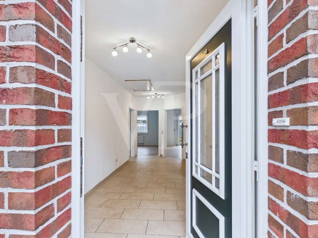 Immobilie in Ihlow - Doppelhaushälfte in Ochtelbur - mit Ausbaupotenzial! - Bild 2