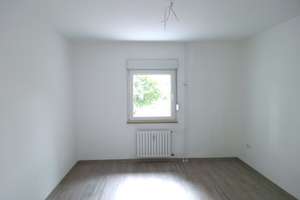 Schöne Wohnung: renovierte 3-Zimmer-Wohnung mit Balkon – 44359 Mengede (Ortsteil), Dortmund – Vorschaubild 4