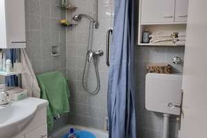 Property thumbnail 12