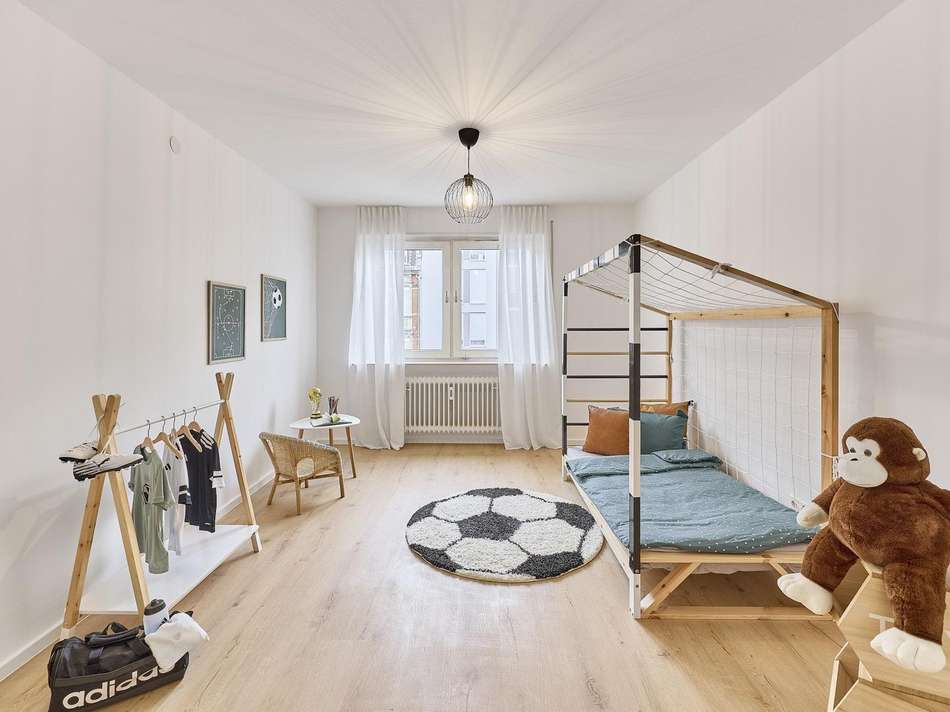 Kinderzimmer / Büro