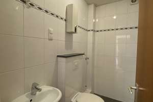 Großzügige 2,5-Zimmer Dachgeschosswohnung mit EBK – Schloßstr. 2, 45355 Borbeck-Mitte, Essen – Vorschaubild 9