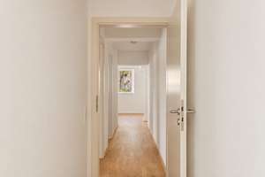 Freiraum neu definiert: 92 m² saniertes Wohnvergnügen für Familien oder Kapitalanleger – Die vollständige Adresse der Immobilie erhältst du vom Anbieter., 73525 Schwäbisch Gmünd – Vorschaubild 8