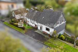 Großzügiges Zweifamilienhaus mit Lagerhalle! – Oberbergischer Kreis – Vorschaubild 1