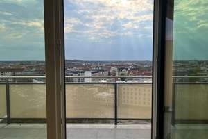 Traumhafter Blick - GANZ Oben - 1 Raum-Penthouse !