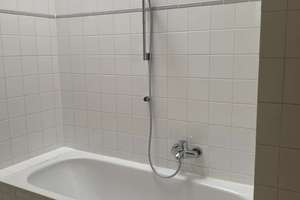 Bezugsfreie 3-Zimmer-Dachgeschosswohnung mit Terrasse, Fahrstuhl - über den Dächern Wilmersdorfs! – Paretzer Straße 10, 10713 Wilmersdorf, Berlin – Vorschaubild 11