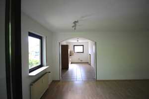 Rodgau-Dudenhofen: Schönes 2-Fam.-Haus (Reiheneckhaus) mit Gewerbeeinheit im UG in guter Lage – Offenbach (Kreis) – Vorschaubild 9