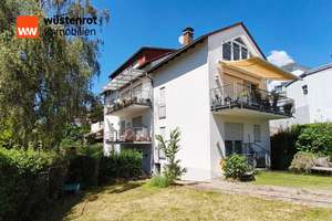 #Eine Wohnung oder Haus - schauen Sie selbst / Einfamilienhauscharakter / Naturnah.