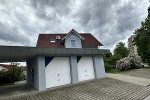 Sofort verfügbar - Mehrfamilienhaus/Generationenhaus mit 4 Wohnungen in einem ruhigen Wohngebiet – Calw (Kreis) – Vorschaubild 3