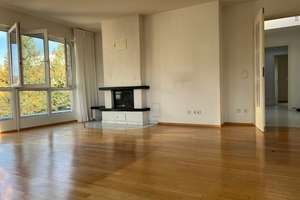 Platz wie in einem Haus - Moderne 4-Zimmerwohnung - GANZ OBEN ! – Die vollständige Adresse der Immobilie erhältst du vom Anbieter., 65199 Klarenthal, Wiesbaden – Vorschaubild 4