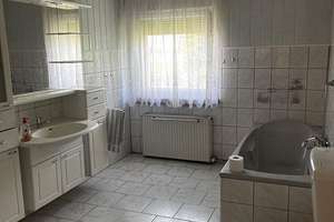 Achtung Schnäppchen: Großes Wohnhaus mit schönem Grundstück, auch für zwei Familien nutzbar! – Die vollständige Adresse der Immobilie erhältst du vom Anbieter., 4654 Eulatal – Vorschaubild 9