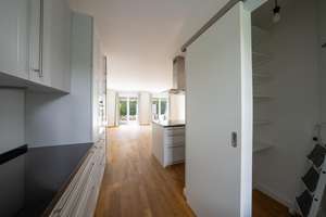 Ihr neues Zuhause zum Wohlfühlen mit viel Raum für die ganze Familie – Die vollständige Adresse der Immobilie erhältst du vom Anbieter., 22453 Niendorf, Hamburg – Vorschaubild 23