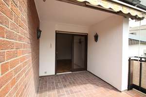 *Stilvoll wohnen mit Haus-im-Haus-Gefühl – Exklusive Altbauwohnung 160 m² -  mit EBK und Balkon* – Die vollständige Adresse der Immobilie erhältst du vom Anbieter., 40591 Wersten, Düsseldorf – Vorschaubild 11