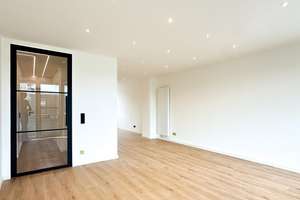 provisionsfrei: helle 3-Zimmer-Wohnung in ruhiger Lage und geringem Hausgeld