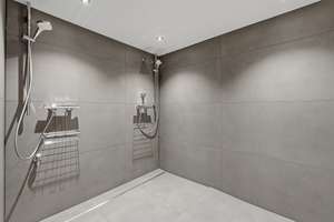 Schöne 4 Zimmerwohnung in Großgründlach Anteil an Pool/Sauna – Die vollständige Adresse der Immobilie erhältst du vom Anbieter., 90427 Großgründlach, Nürnberg – Vorschaubild 19