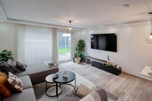 Stilvolle DHH mit Garten, Garage & Top-Ausstattung – Die vollständige Adresse der Immobilie erhältst du vom Anbieter., 72636 Frickenhausen – Vorschaubild 3